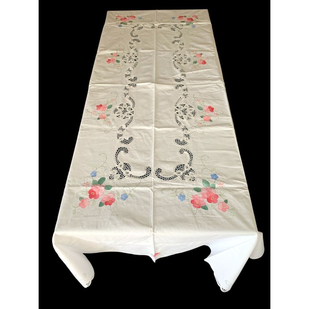 White Tablecloth & 12 Napkins Set With Battenbury Lace Floral Appliqué Vintage